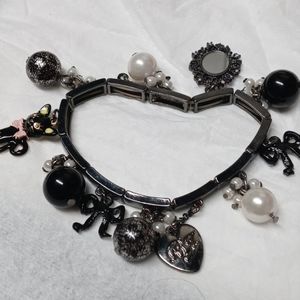Betsey Johnson stretch bracelet